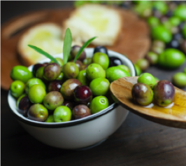 Olives in bowl